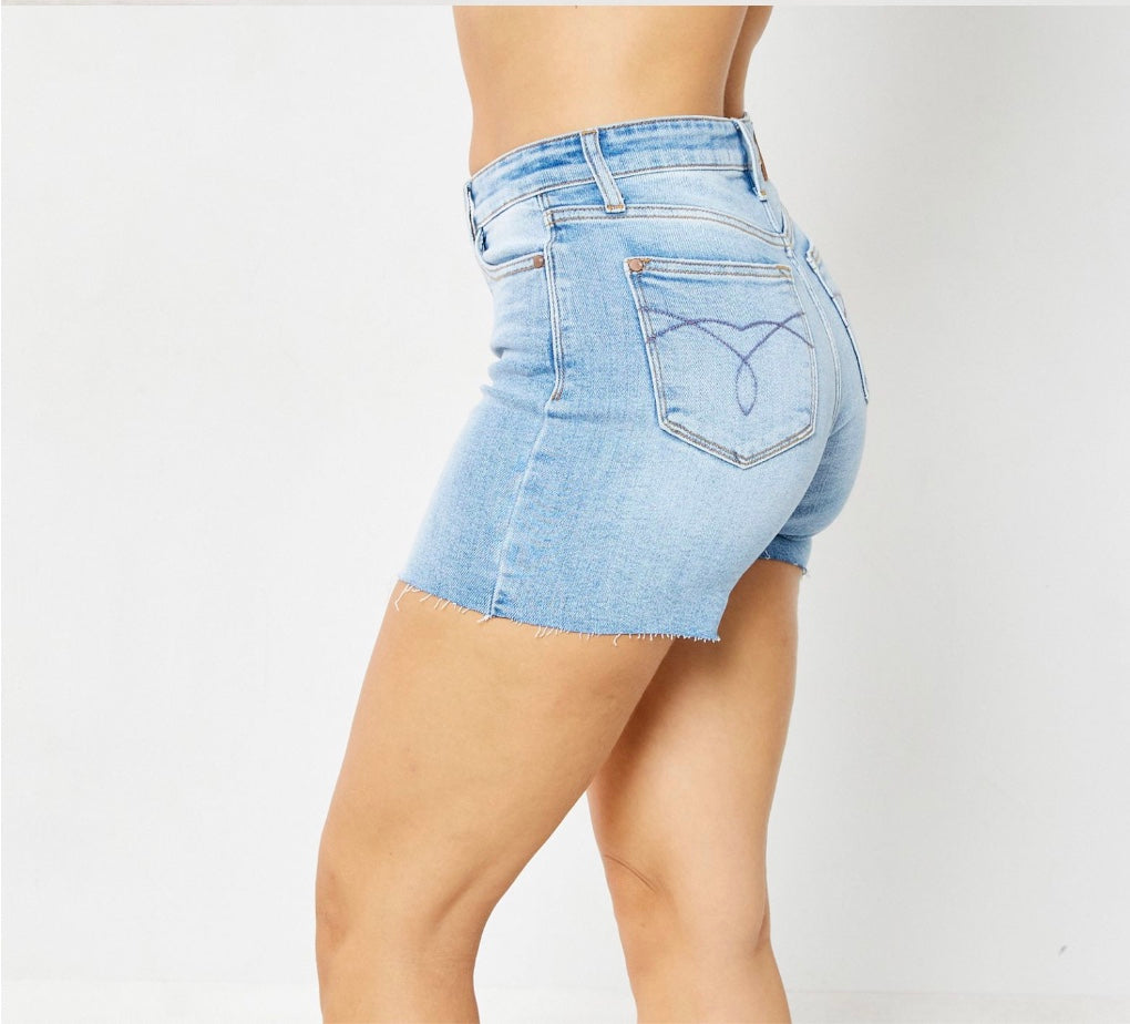 Judy Blue Light Wash Cut Off Shorts