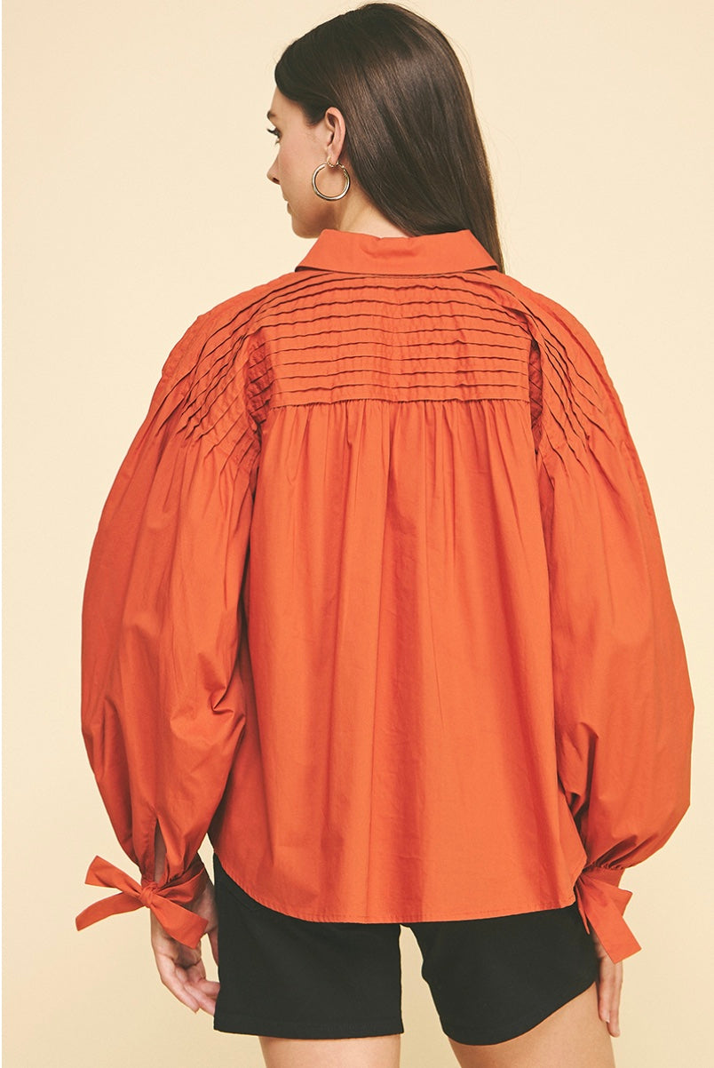Effortlessly Elegant Tucked Detail Blouse