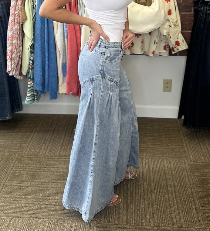 The Easy Street Wide-Leg Jeans