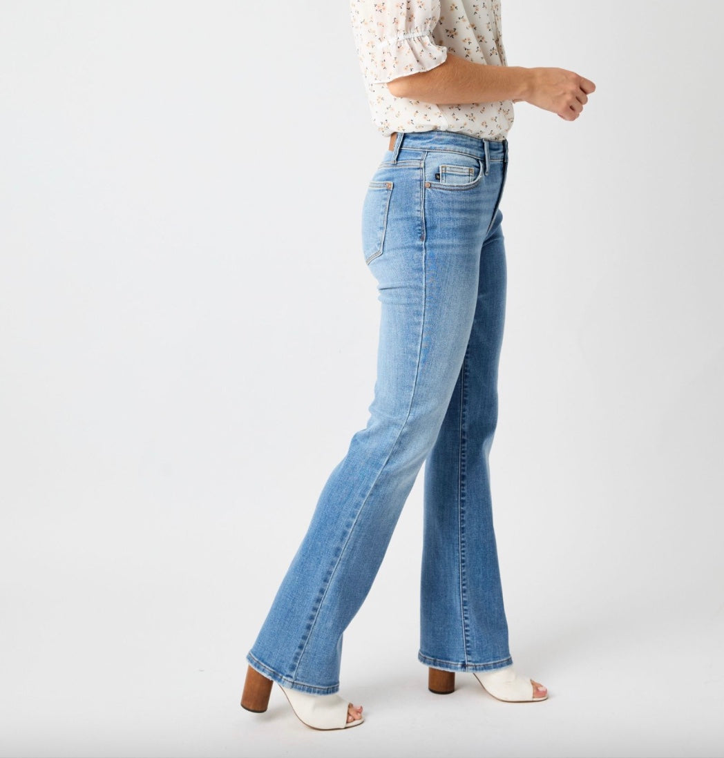 Judy Blue Vintage Mid Rise Bootcut Jeans