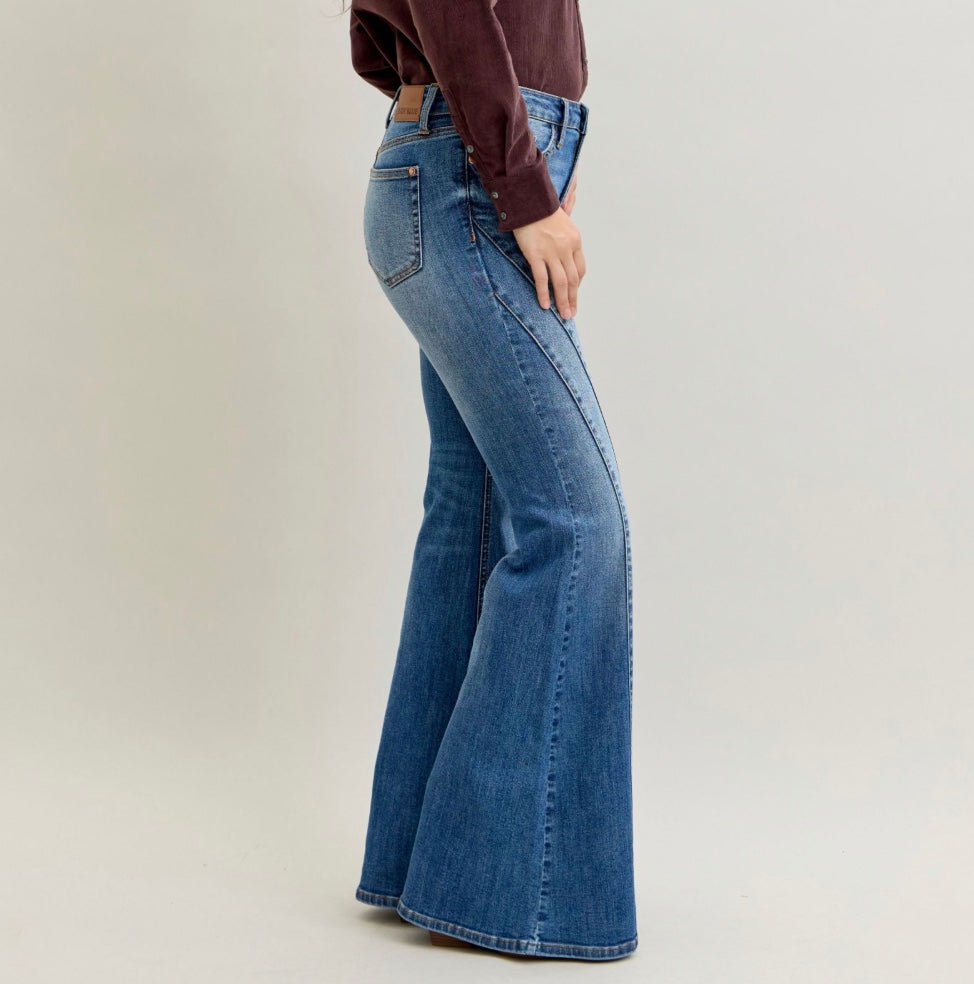 Judy Blue Jaqueline Double Angular Seam Flare Jeans