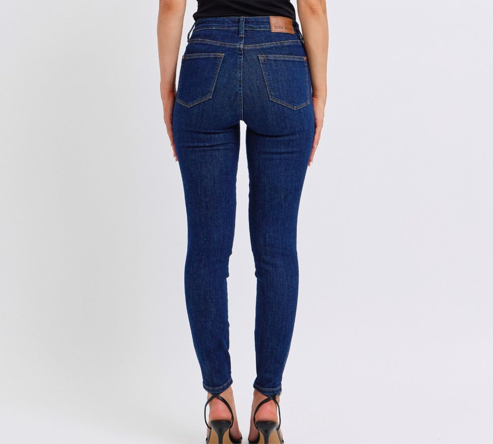 Judy Blue Mid Rise Dark Wash Tummy Control Classic Skinny Jeans