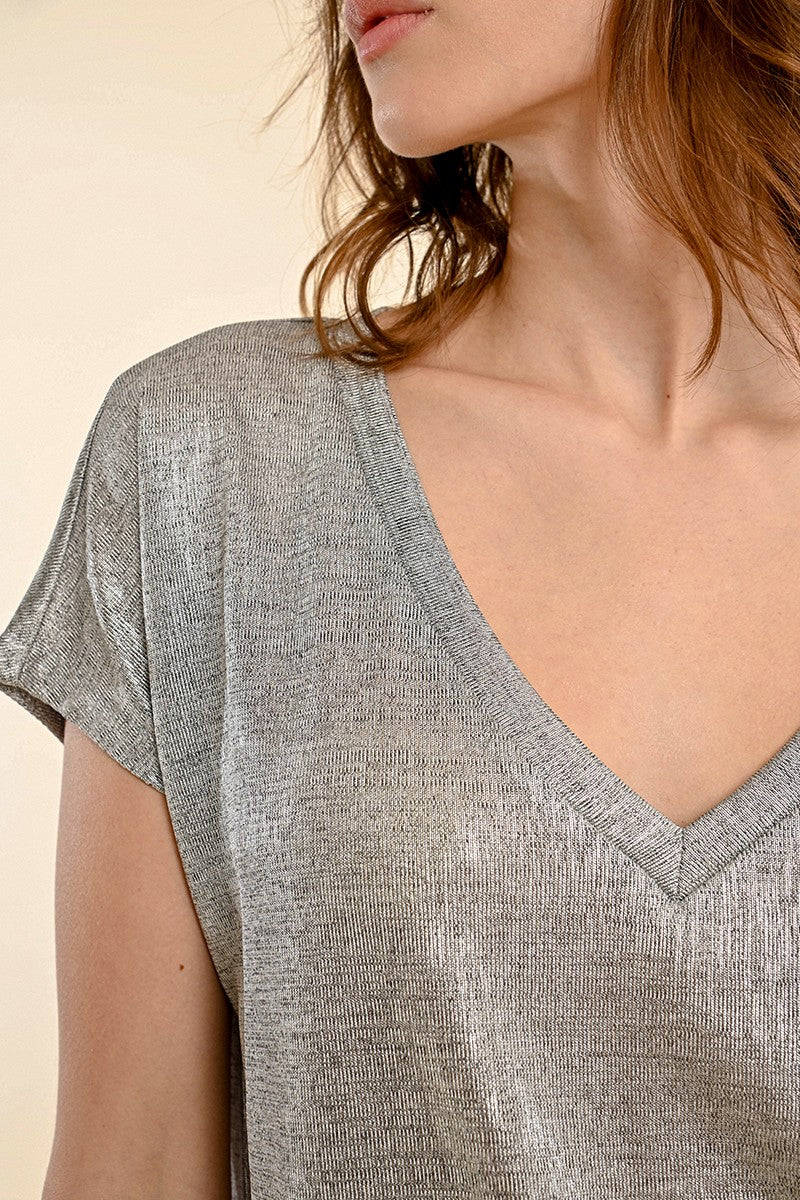 Iridescent Silvery Grey V-Neck T-Shirt Pizzazz Beloit