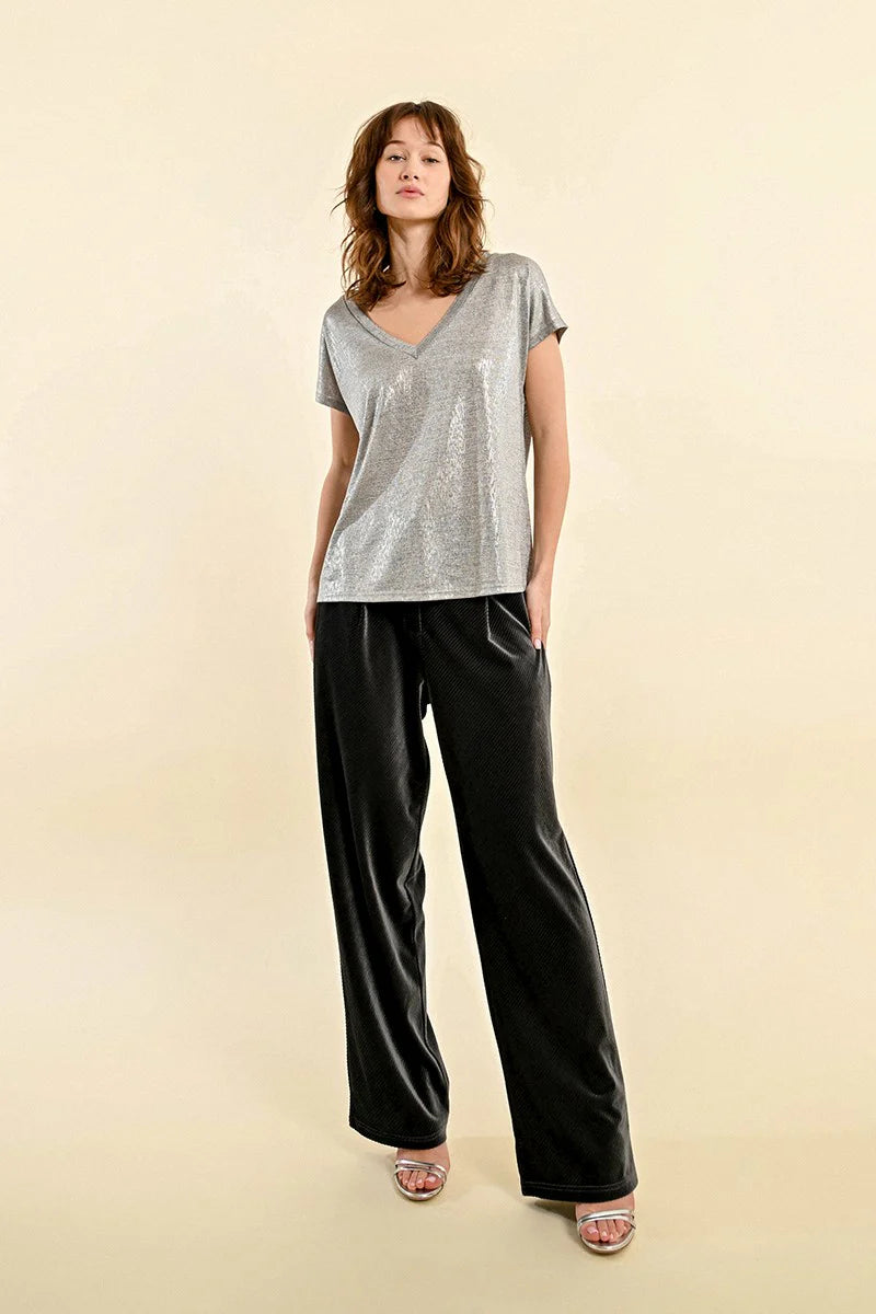 Iridescent Silvery Grey V-Neck T-Shirt Pizzazz Beloit