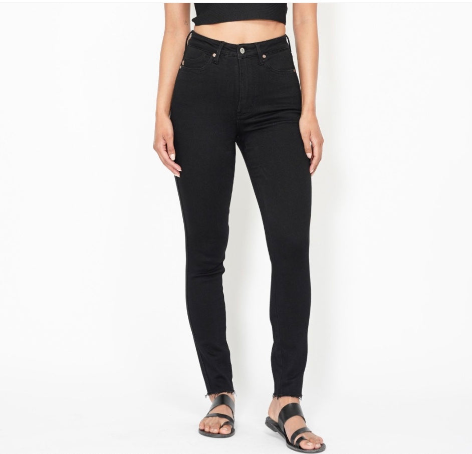 Judy Blue High Waist Tummy Control Shield Pockets Skinny Jeans (Black) Pizzazz Beloit