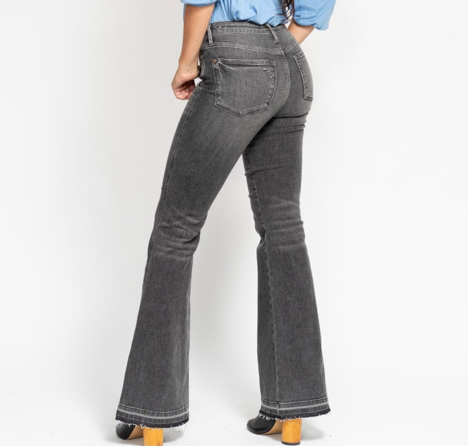 Judy Blue Mid Rise Tummy Control Washed Gray Hem Release Flare Jeans Pizzazz Beloit