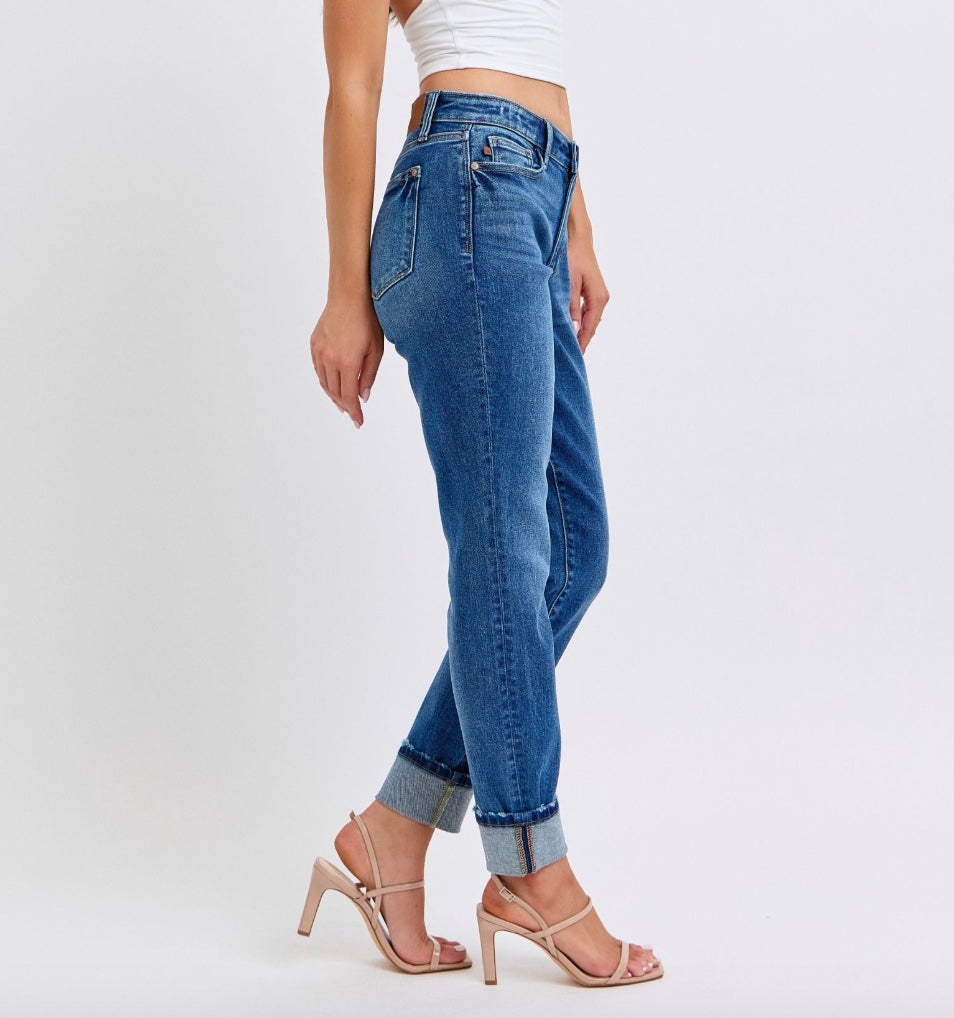 Judy Blue Mid Rise Vintage Wash Cuffed Boyfriend Jeans Pizzazz Beloit