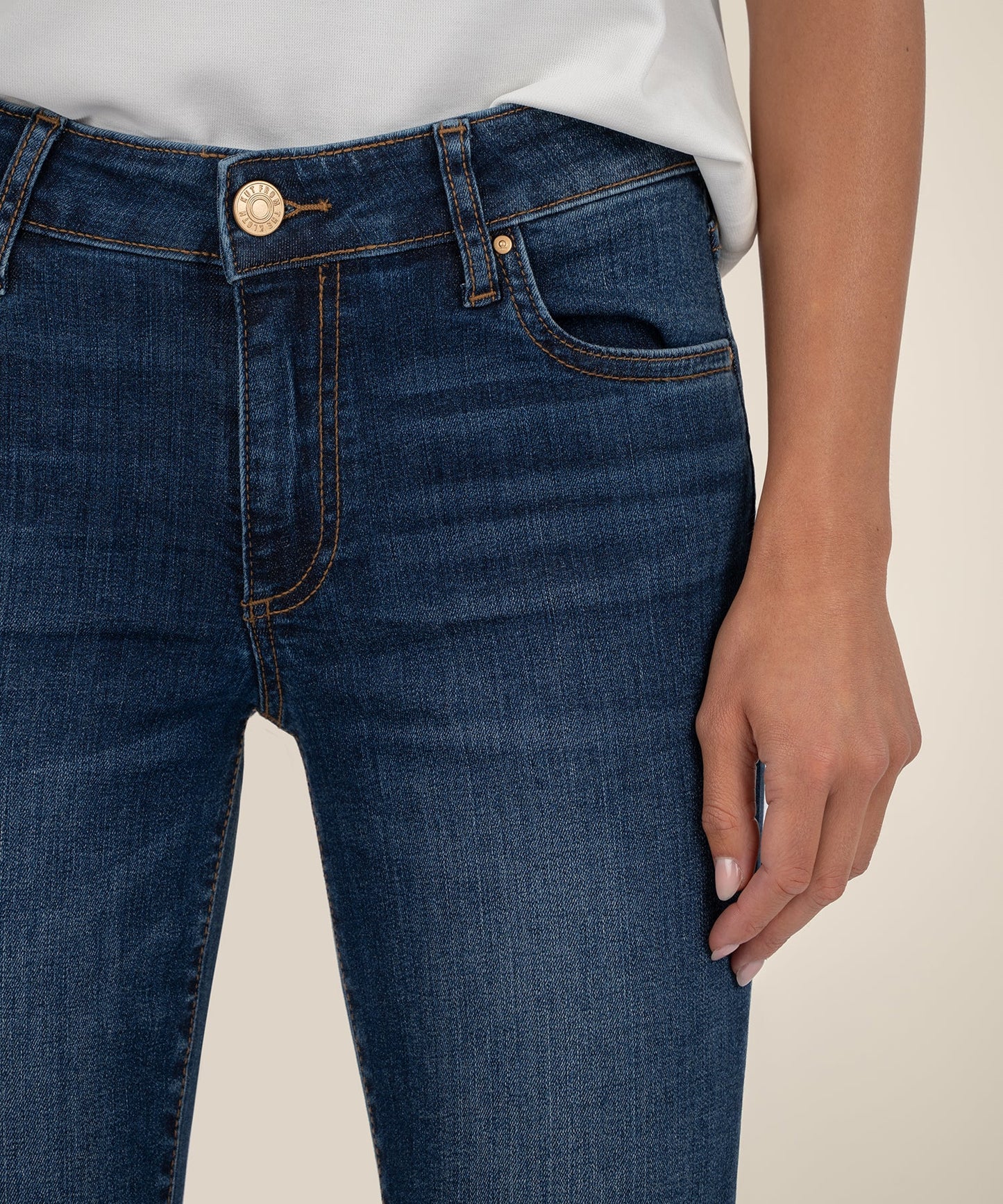 Kut From The Kloth Natalie Mid Rise Bootcut, Petite