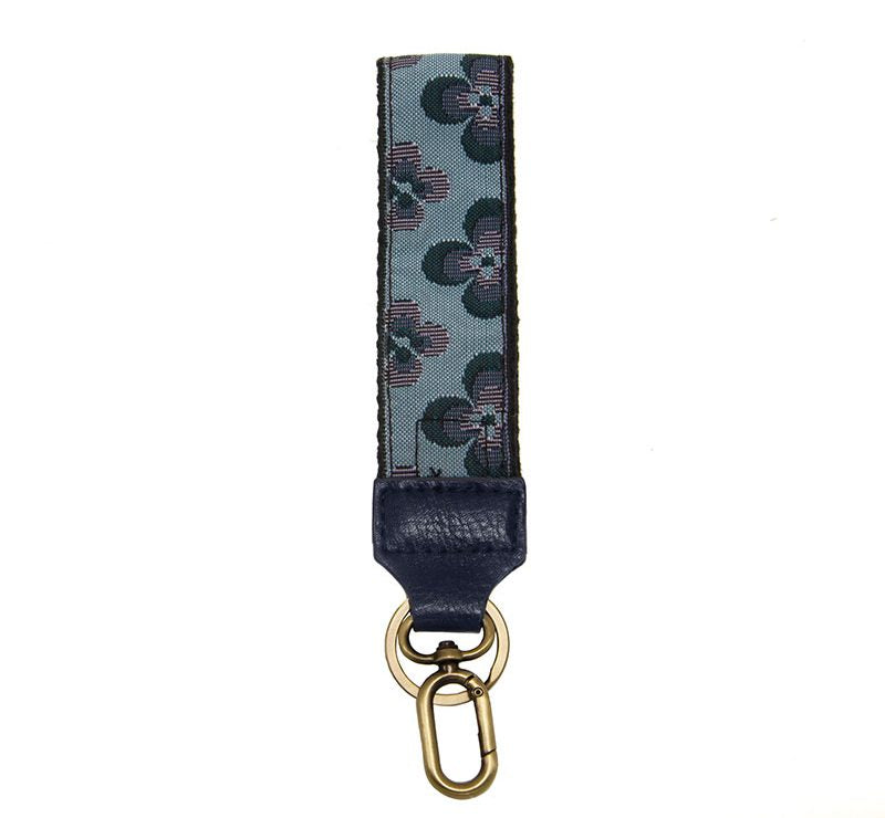 Daisy Woven Easy Find Wristlet