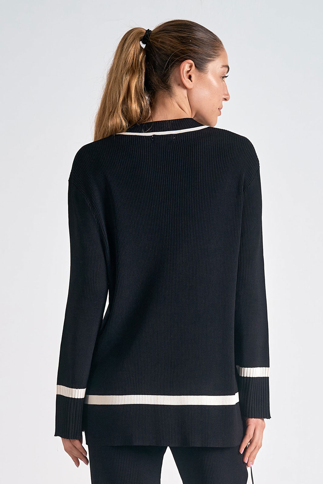Oversized V-Neck Sweater Back View Pizzazz Beloit