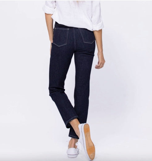 Judy Blue Hi Rise Rinse Wash Mom Jean