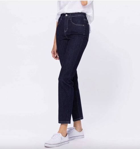 Judy Blue Hi Rise Rinse Wash Mom Jean