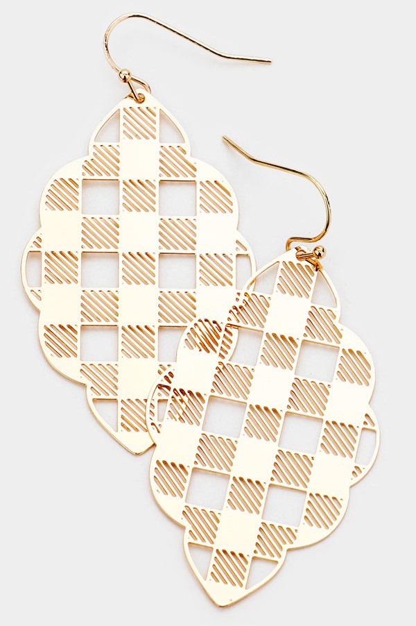 Slash Pattern Detail Metal Leaf Earrings