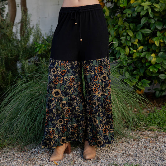 Runway-Ready Print Relaxed Drape Knit & Woven Pants