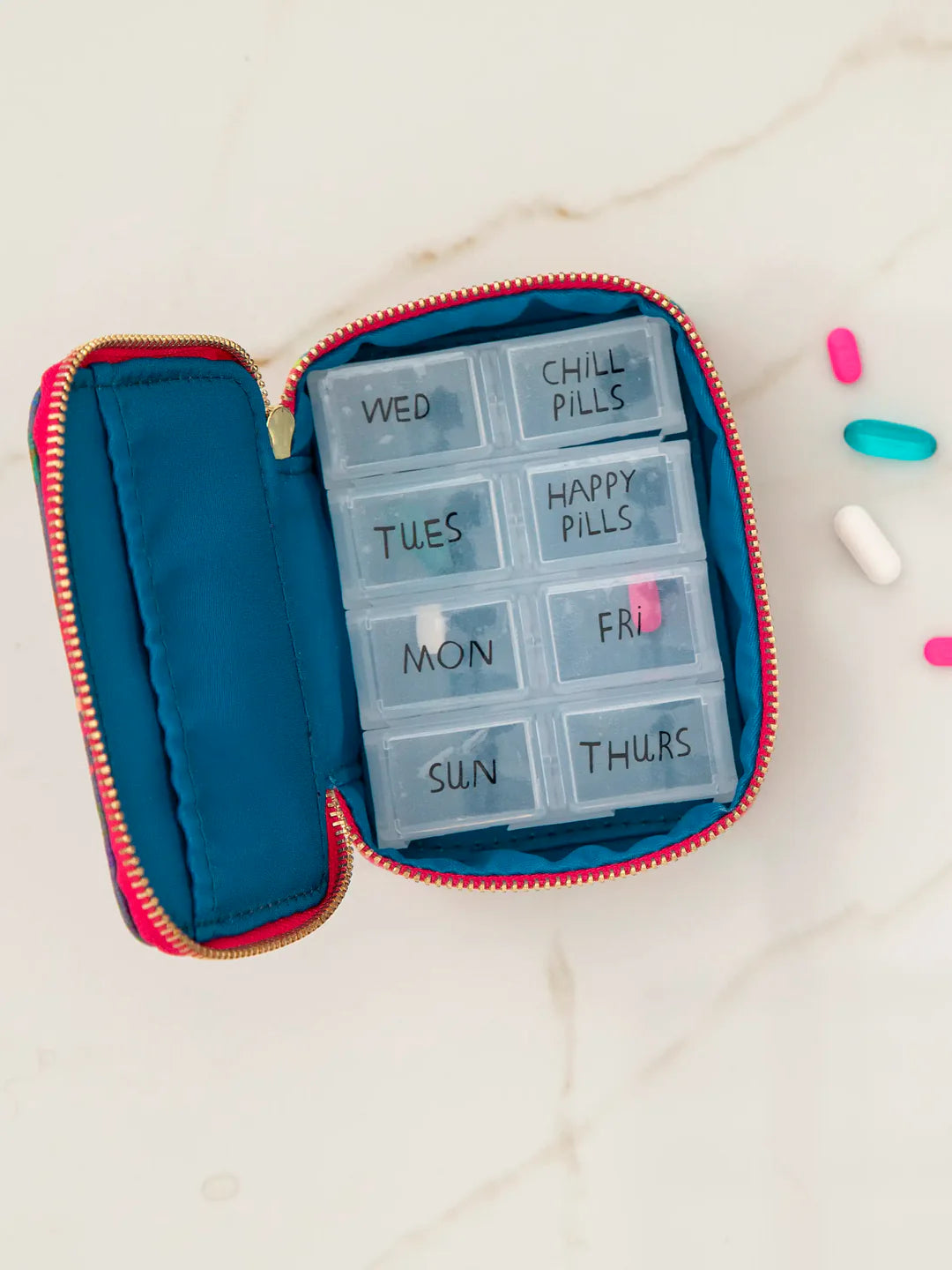 Getaway Daily Pill Case Pizzazz Beloit