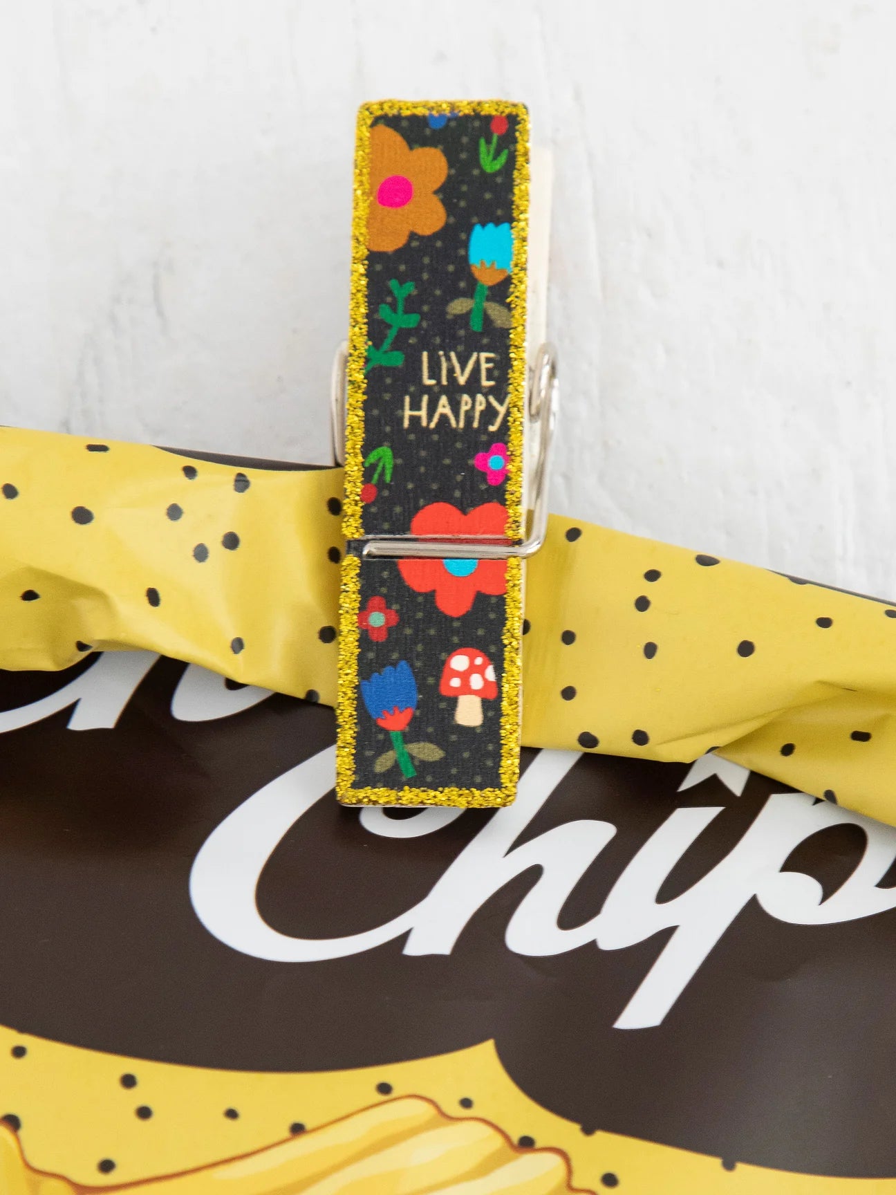 Live Happy Floral Bag Clips