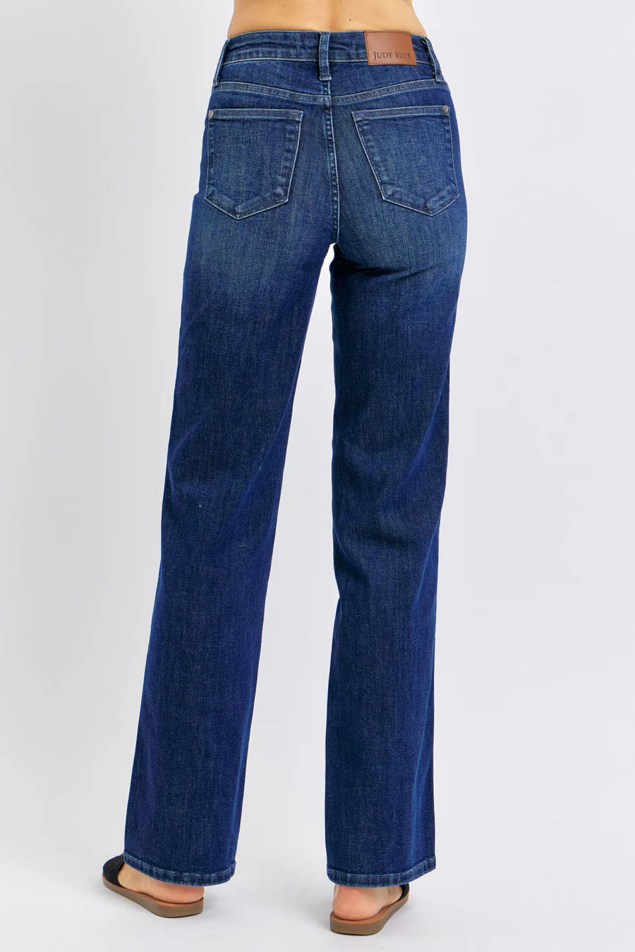 Judy Blue Hudson Bay  Mid Rise Tummy Control Classic Straight Jeans