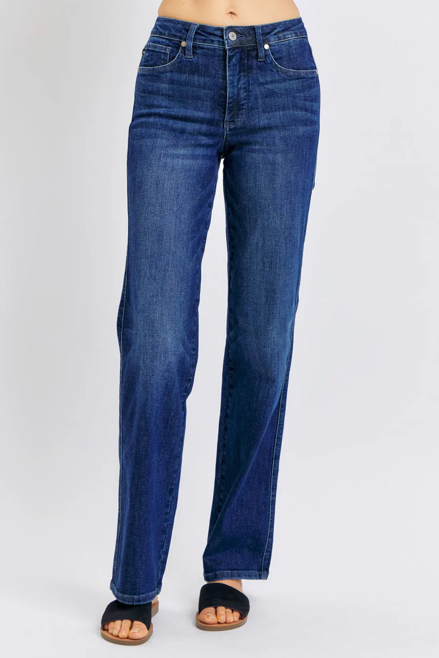 Judy Blue Hudson Bay  Mid Rise Tummy Control Classic Straight Jeans