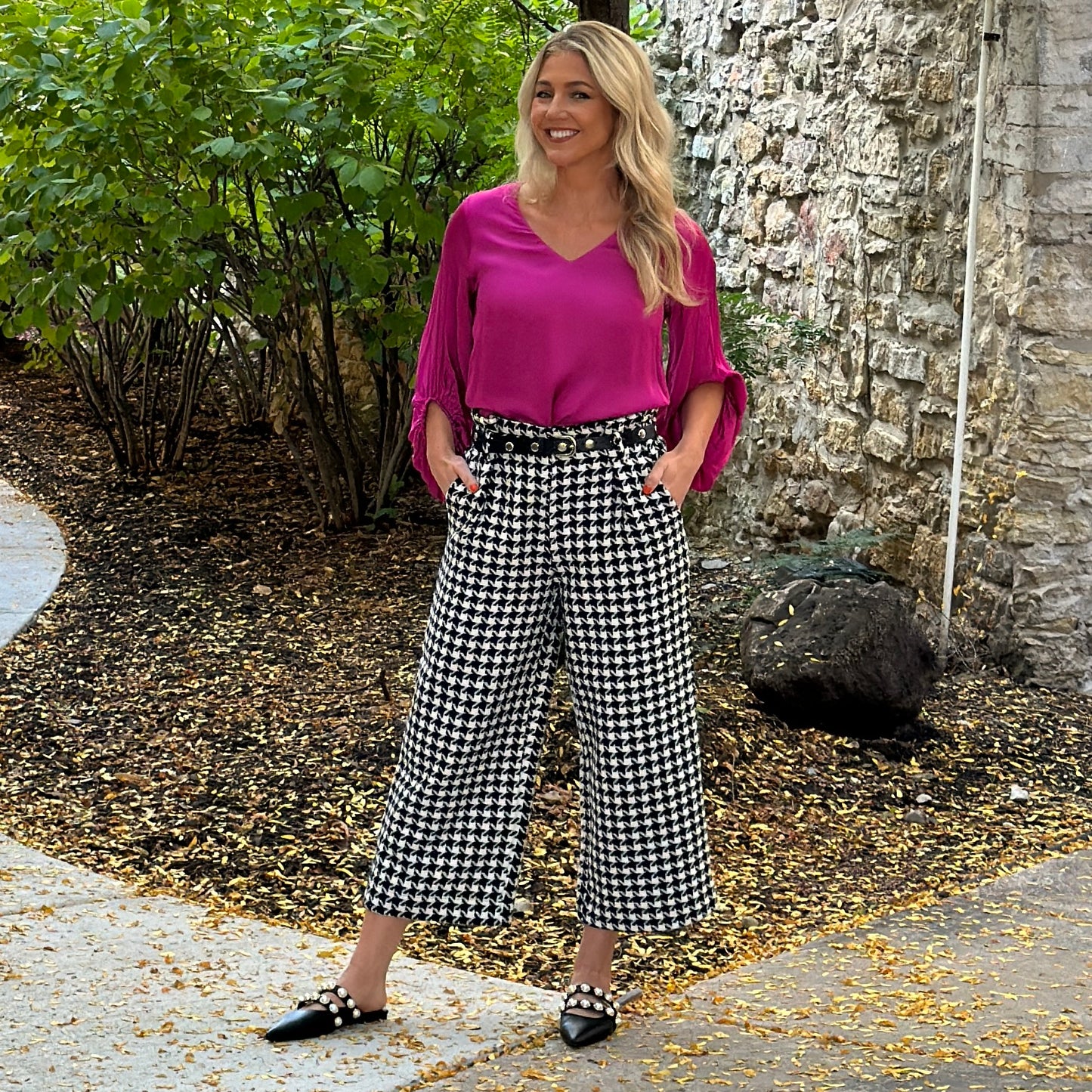 Cropped Houndstooth Pants