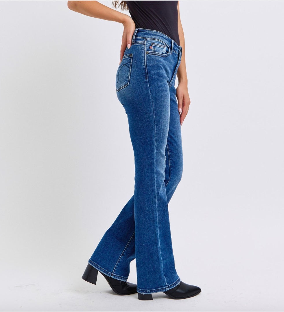 Cozy Chic: The Judy Blue Mid-Rise Thermal Bootcut Jeans