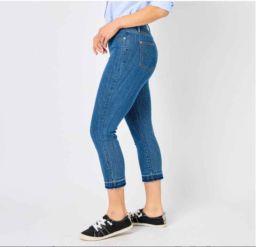 Judy Blue High Waist Pull On Capri Jeans