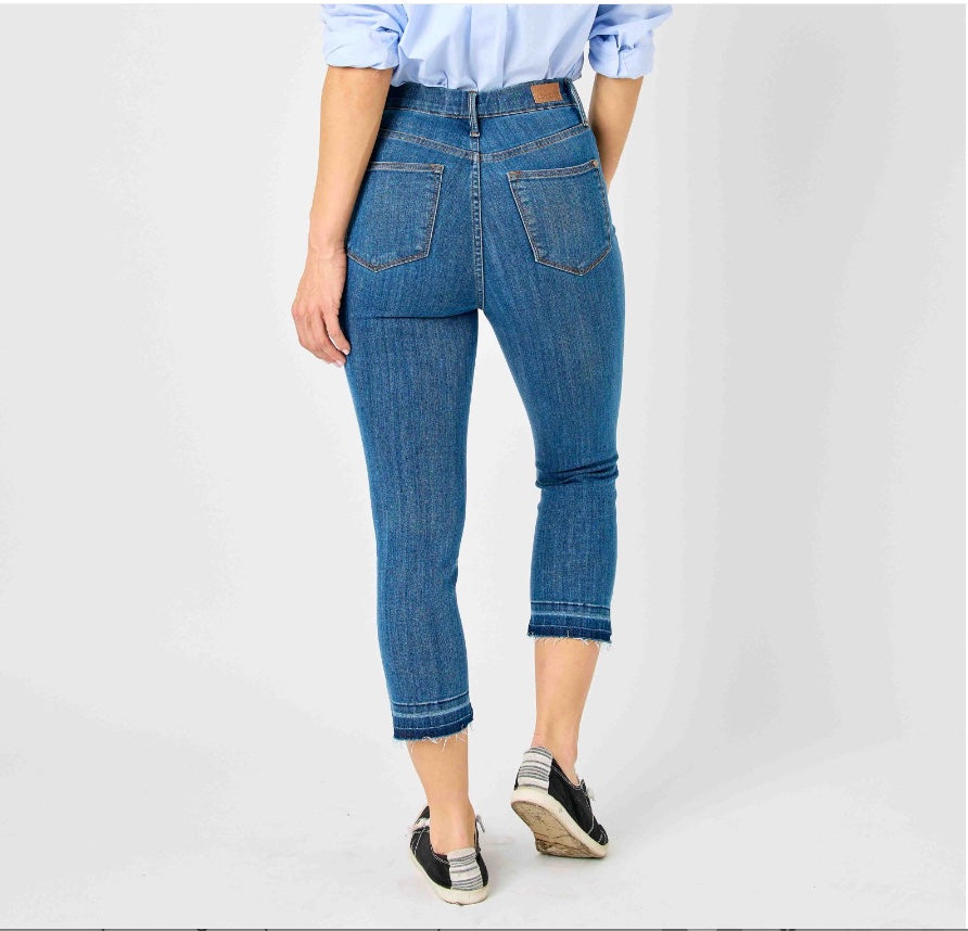 Judy Blue High Waist Pull On Capri Jeans