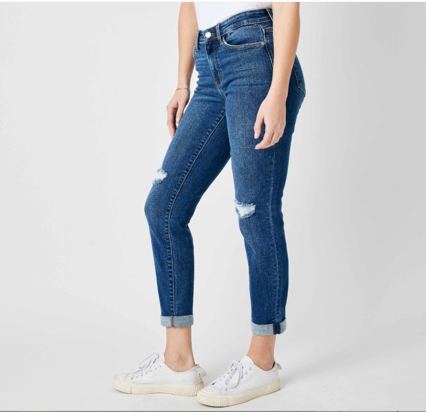 Judy Blue Mid Rise Destroy Slim Jeans