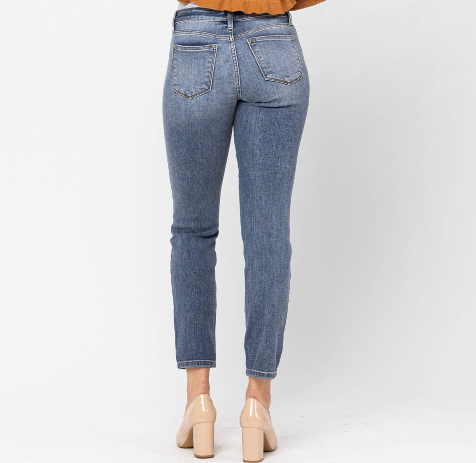 Judy Blue Mid Rise Classic Slim Fit Jeans