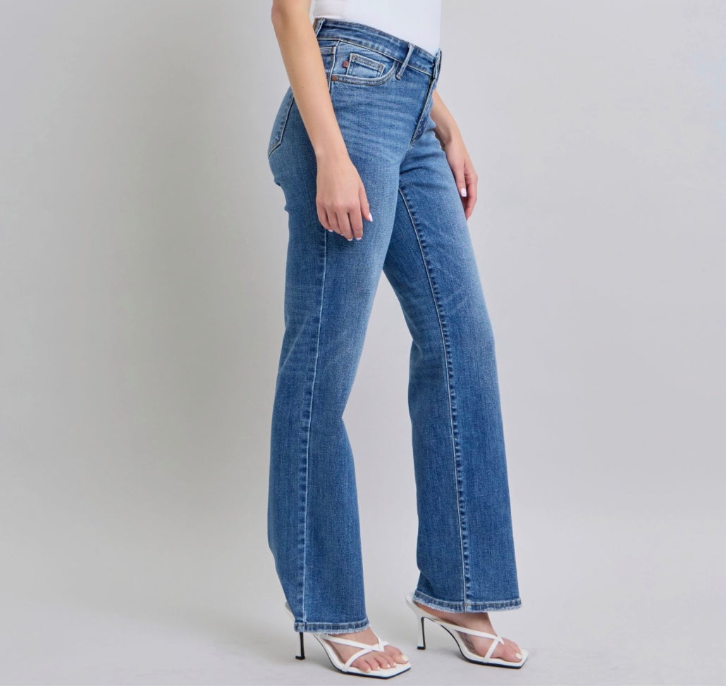 Judy Blue Samantha Mid Rise V-Front Vintage Wash Straight Leg Jeans