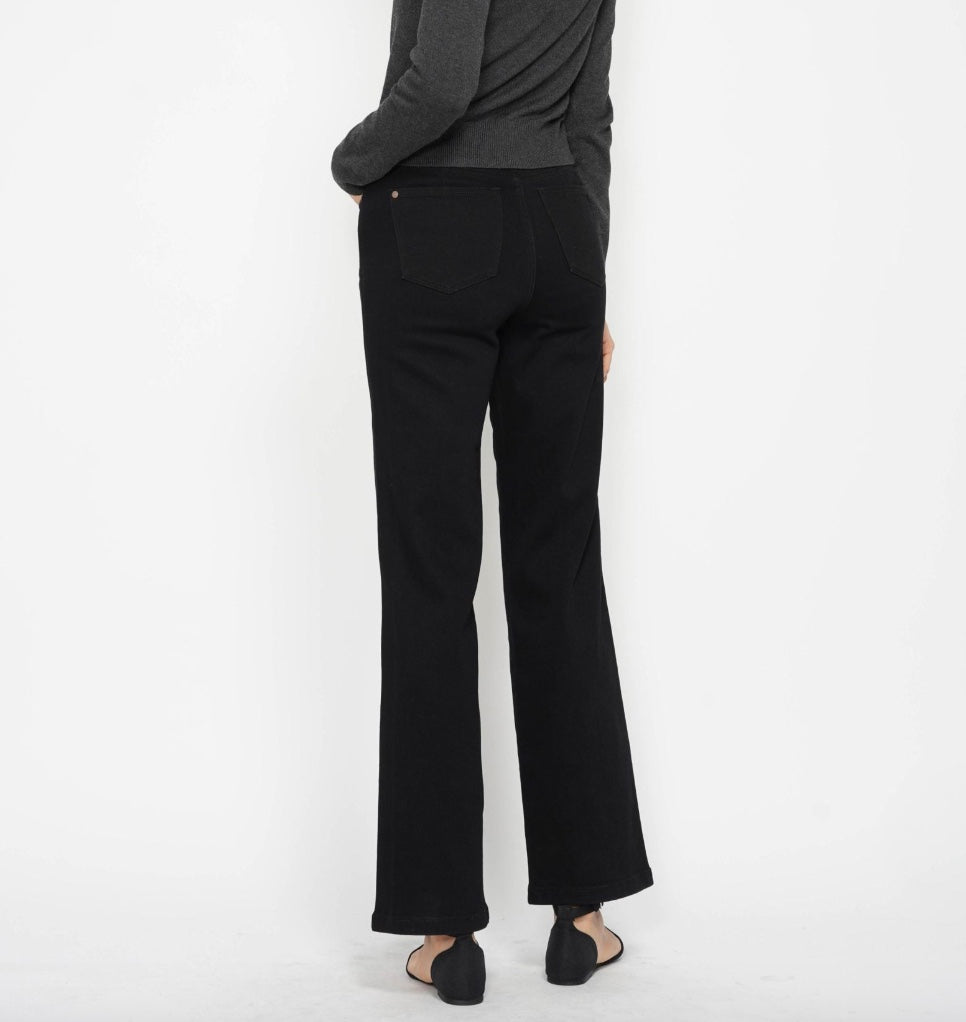 Judy Blue High Waist Tummy Control Jet Black Straight Leg Jeans  Pizzazz Beloit