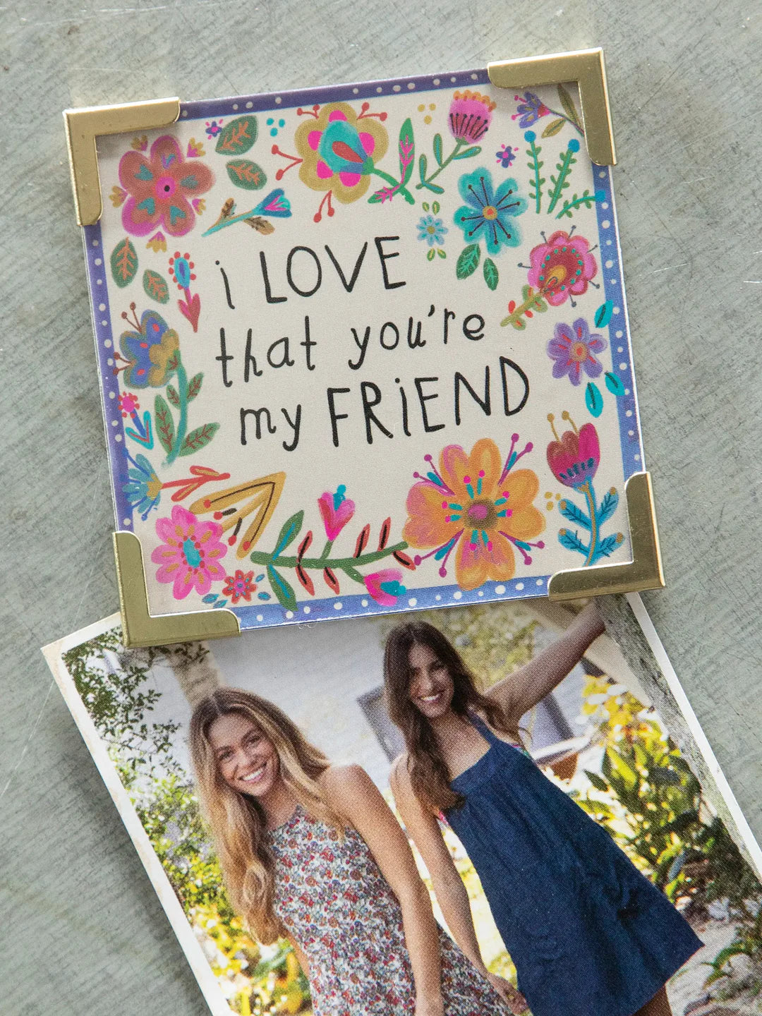 Natural Life Friend Corner Magnet