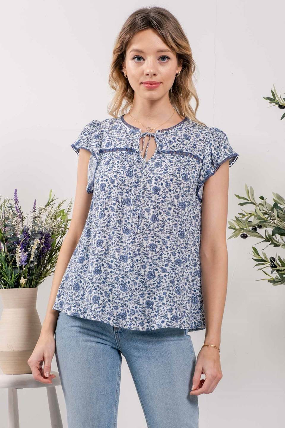 Ditsy Floral Lace Detail Top