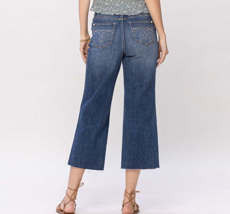 Judy Blue Embroidered Pocket Wide Leg Cropped Jeans